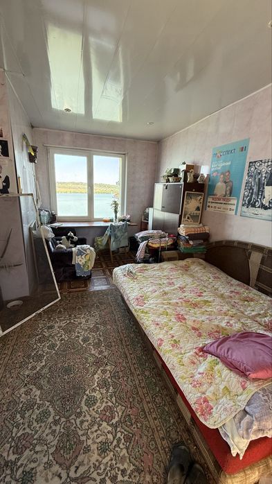 Продаж садового будинку на березі Дніпра