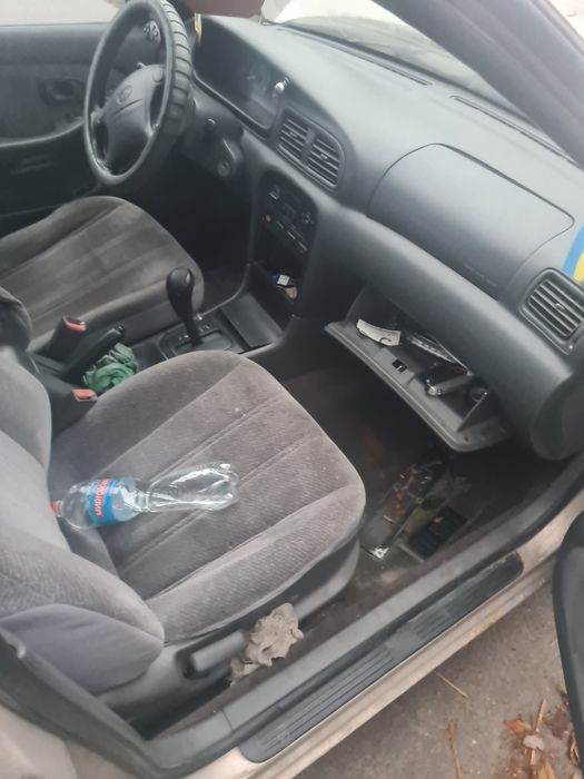 Kia clarus 1998 год мотор 2.0 кпп автомат разборка,  детали салона