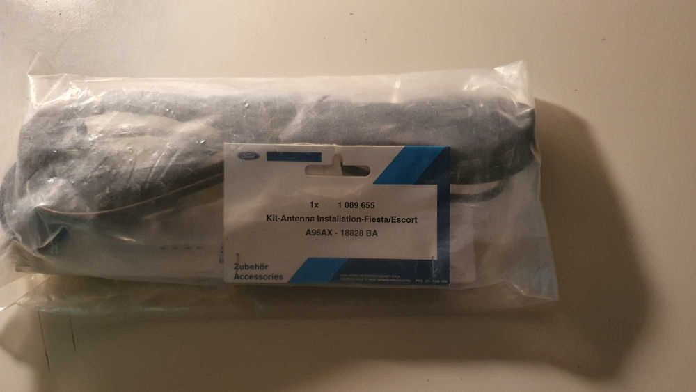 Kit de Antenna para Ford Fiesta/Escort 1996