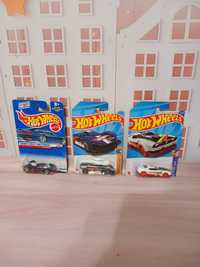 Машинки Hot Wheels в упаковке 3 шт