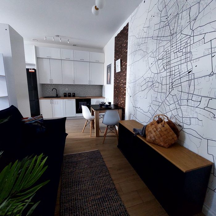 Kawalerka z ogródkiem i parkingiem