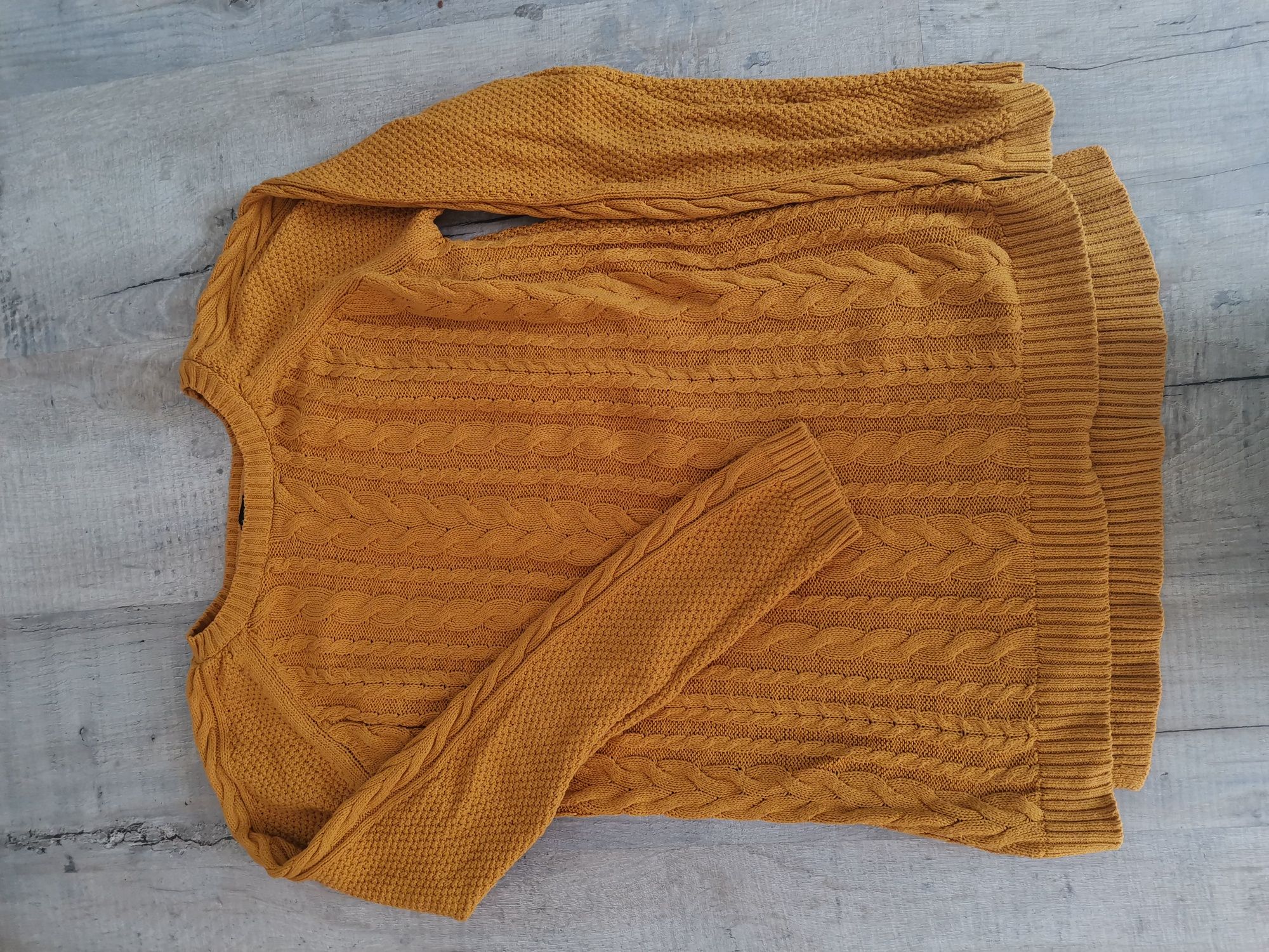 Sweter stradivarius XS