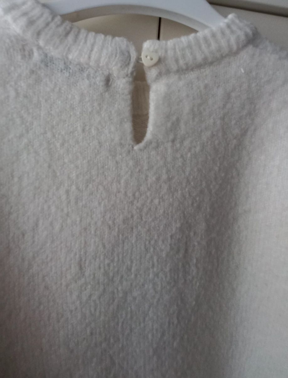 Reserved r.110 sweter tęcza,bluza króliczek,legginsy