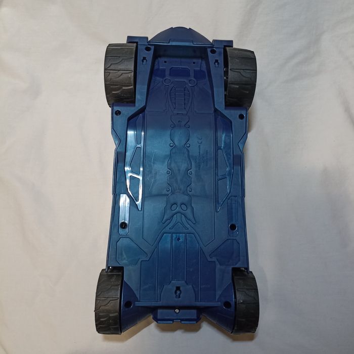 Машинка Бэтмобиль