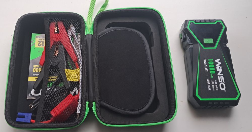 Повербанк,бустер,Jamp Starter з функцією пускового пристрію.