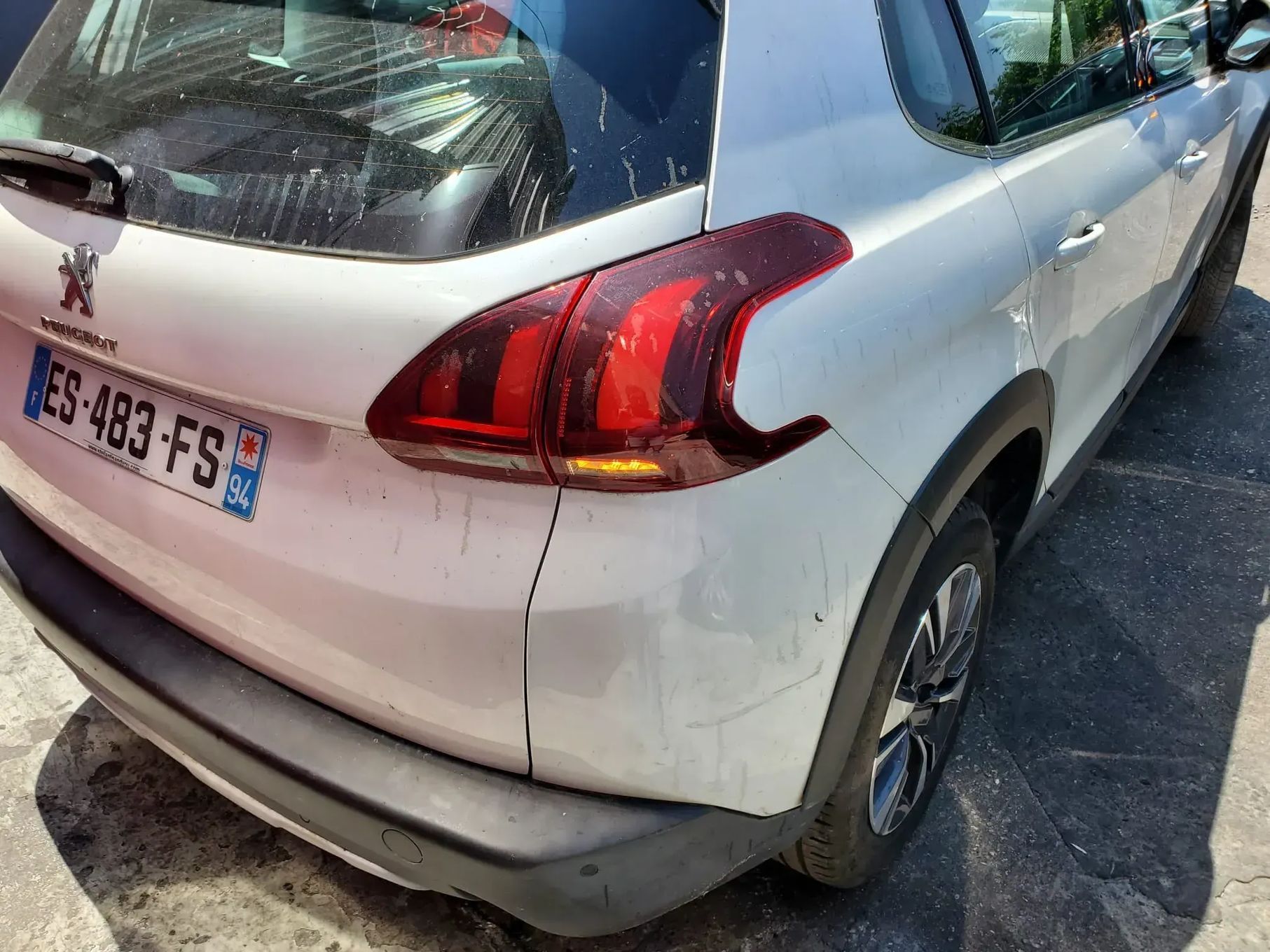 Peugeot 2008 1.2 PureTech 110 cv Automat