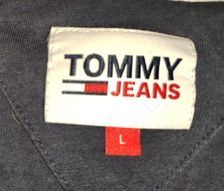 Футболка от Tommy Hilfiger L-ка