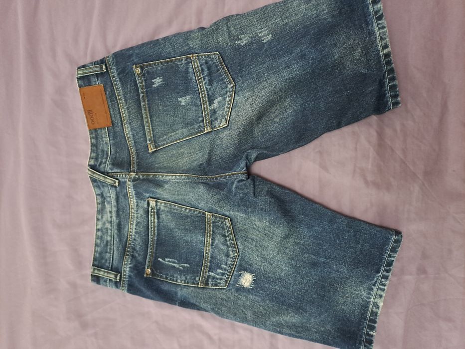 Шорты джинсовые пару раз одетые в идеальном состоянии!Колинс,оджи