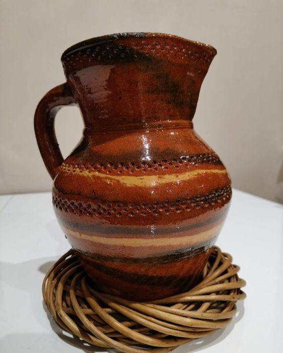 Dzbanek plus kółko wiklinowe