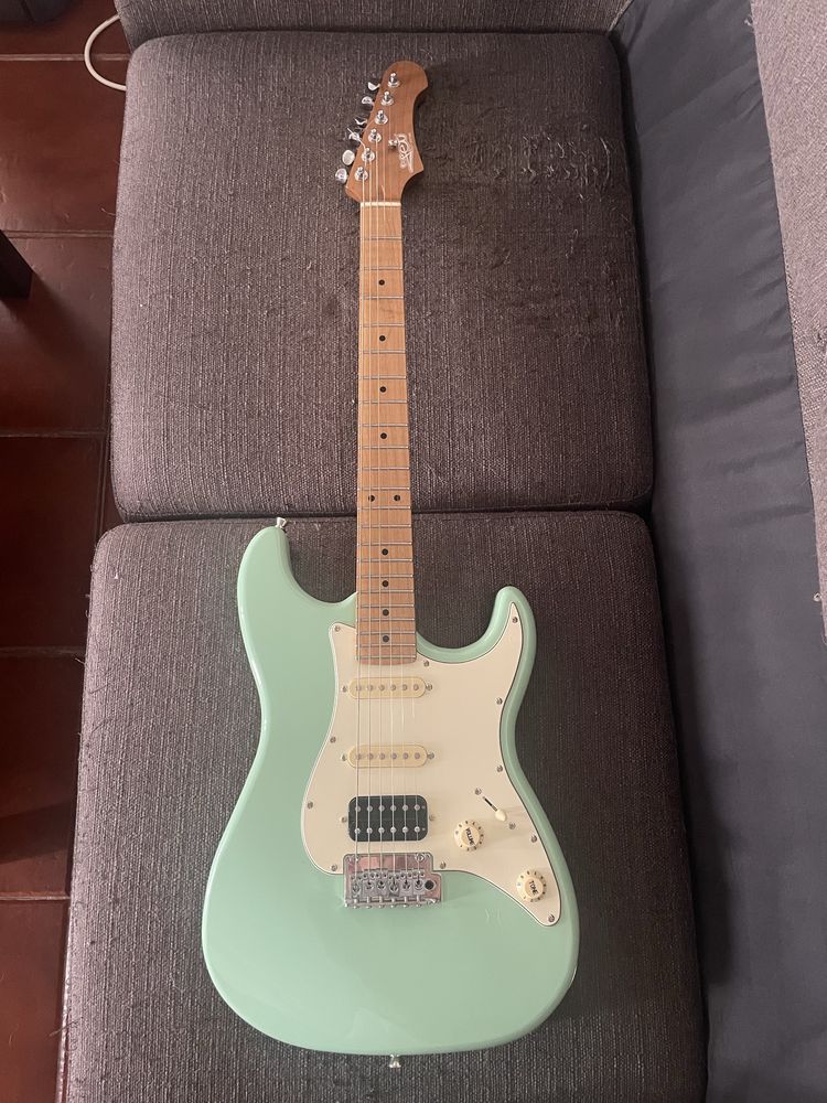 Guitarra jet js-400 stratocaster hss