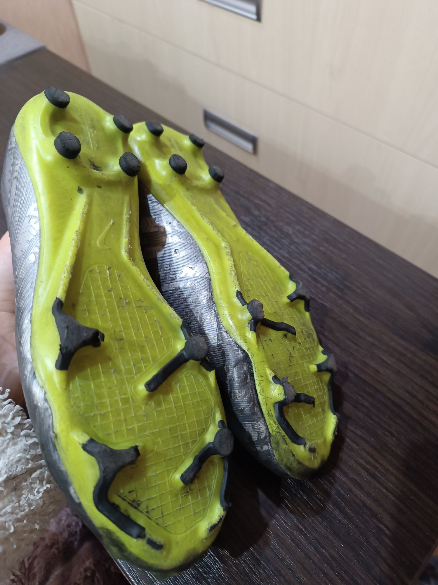 Бутцы Nike Mercurial