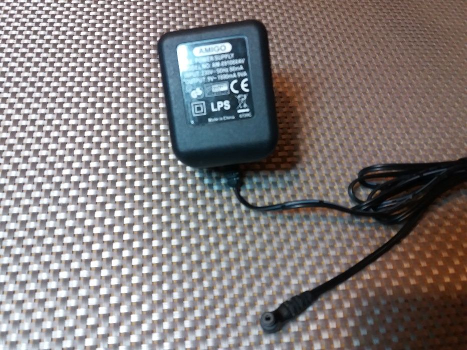Блок питания 9.0V 1000mA (разъём 5.0)am-091000av