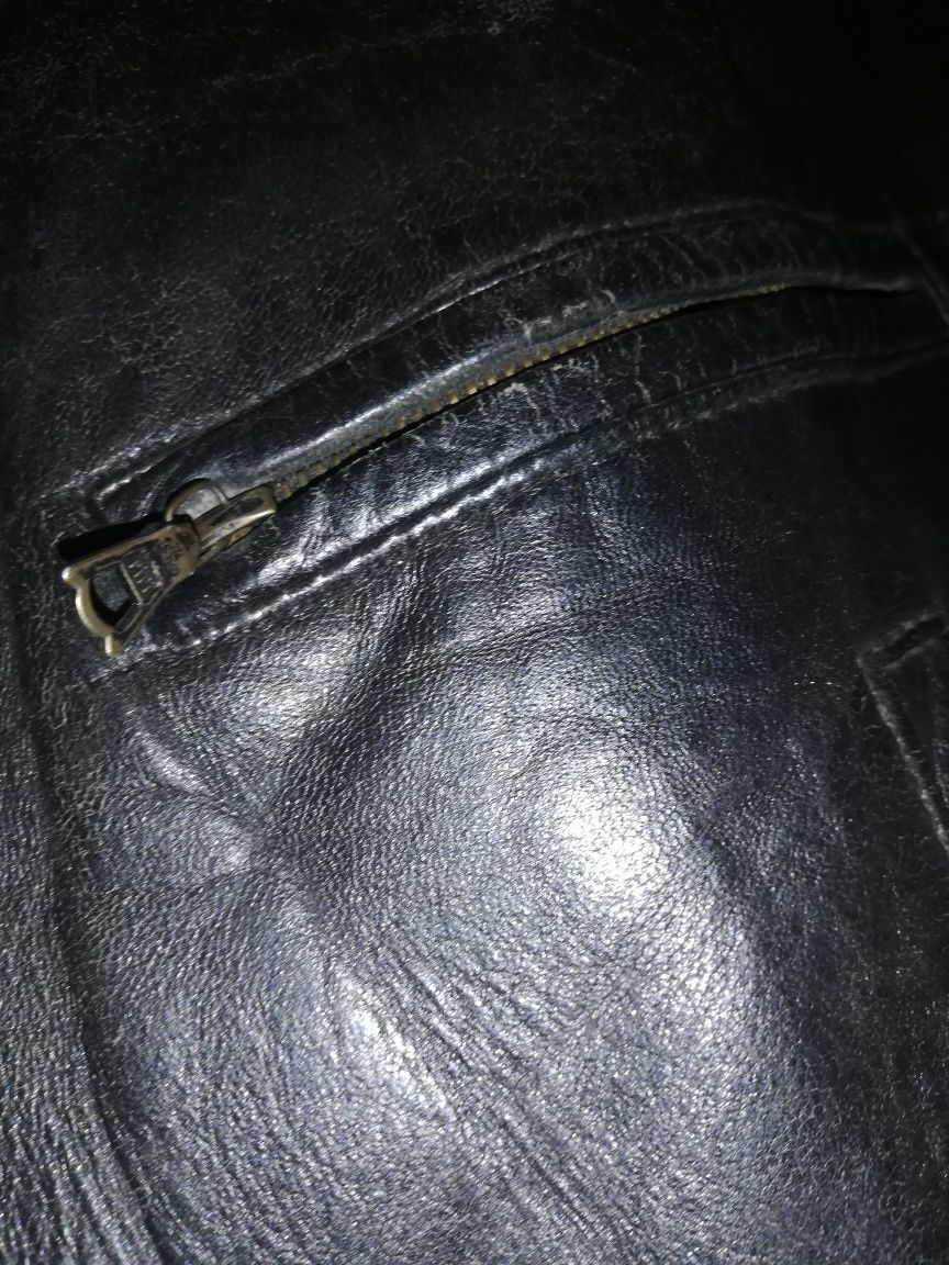 Blusão em pele Hugo Boss vintage T-L