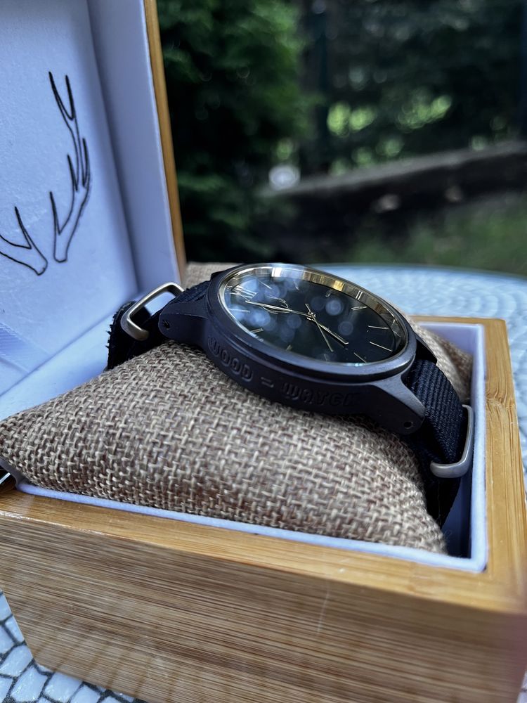 Drewniany zegarek damski analogowy Woodison