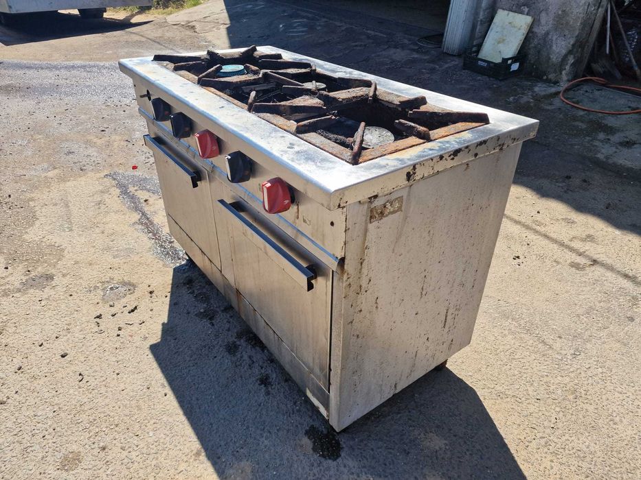 Balcão / Fogão / Mesa / Frigideiras em Inox - Vários tipos e tamanhos