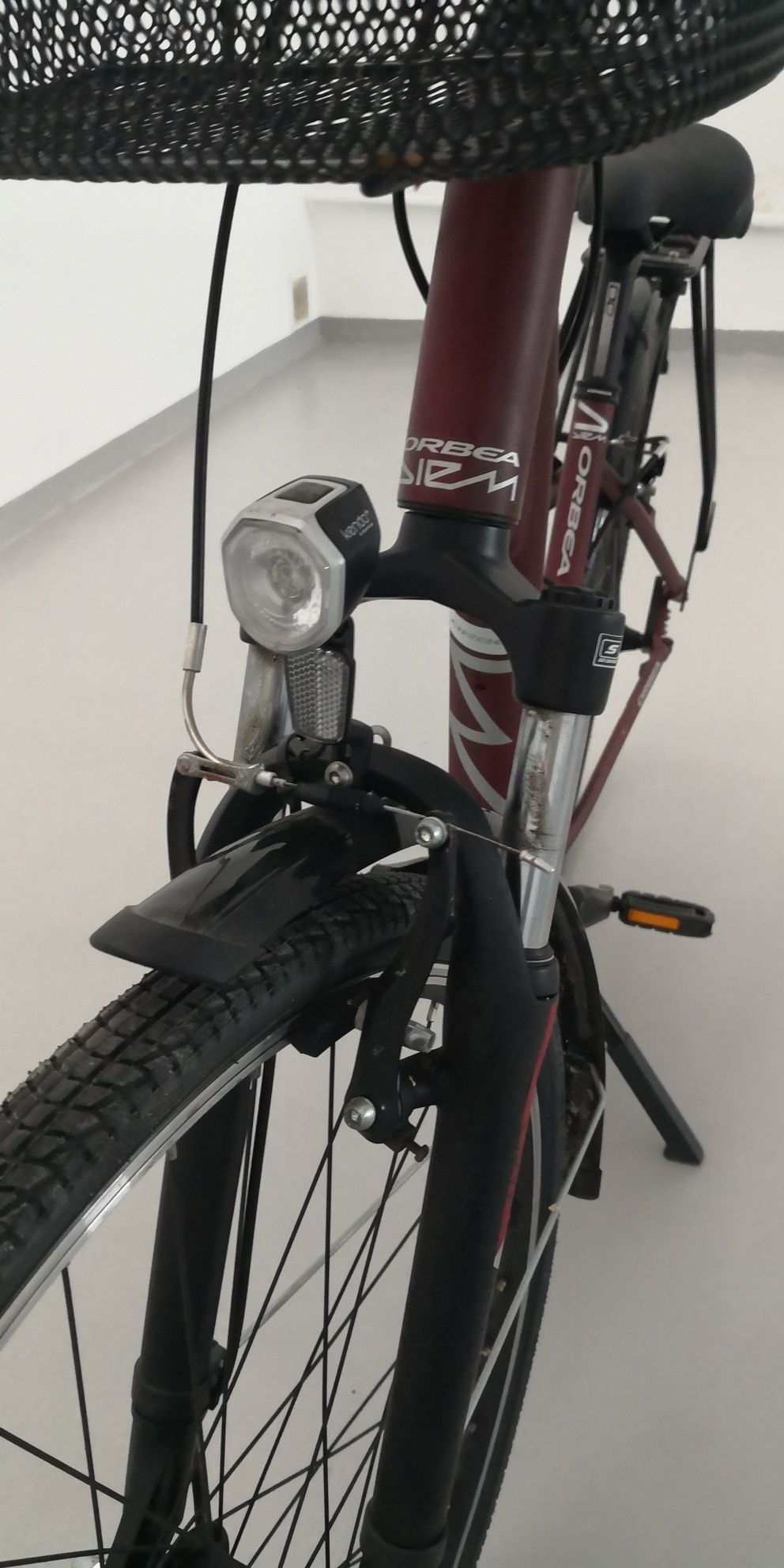 Bicicleta senhora como nova, marca Orbera