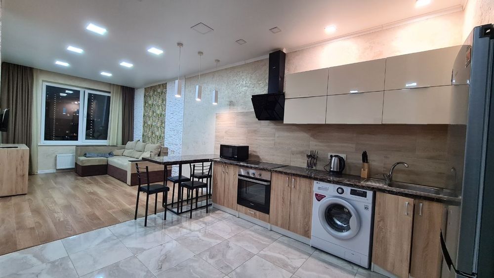 Сдам классную видовую однокомнатную в ЖК 35 Жемчужина,  Литературная