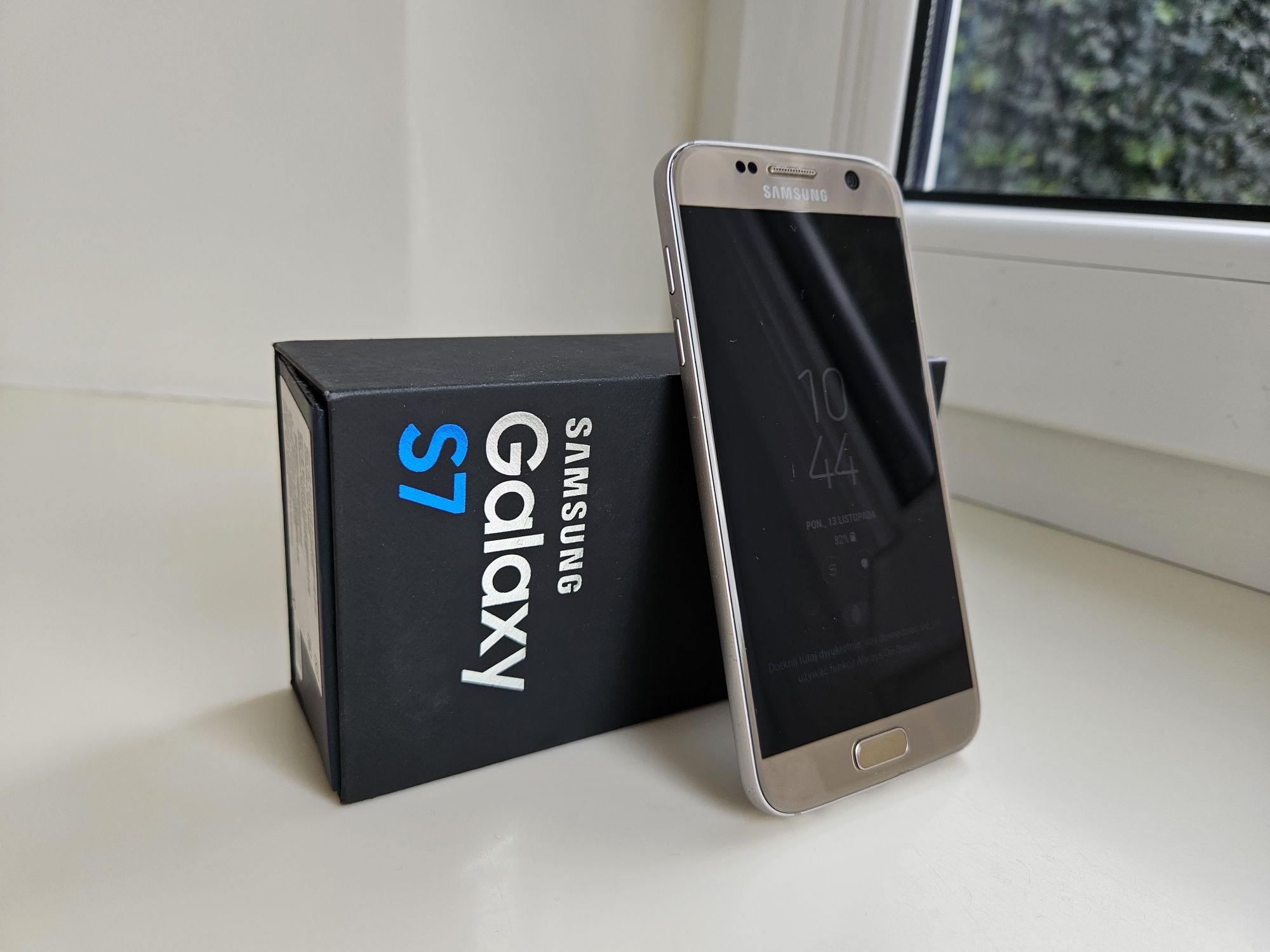 Samsung Galaxy S7 złoty 32GB