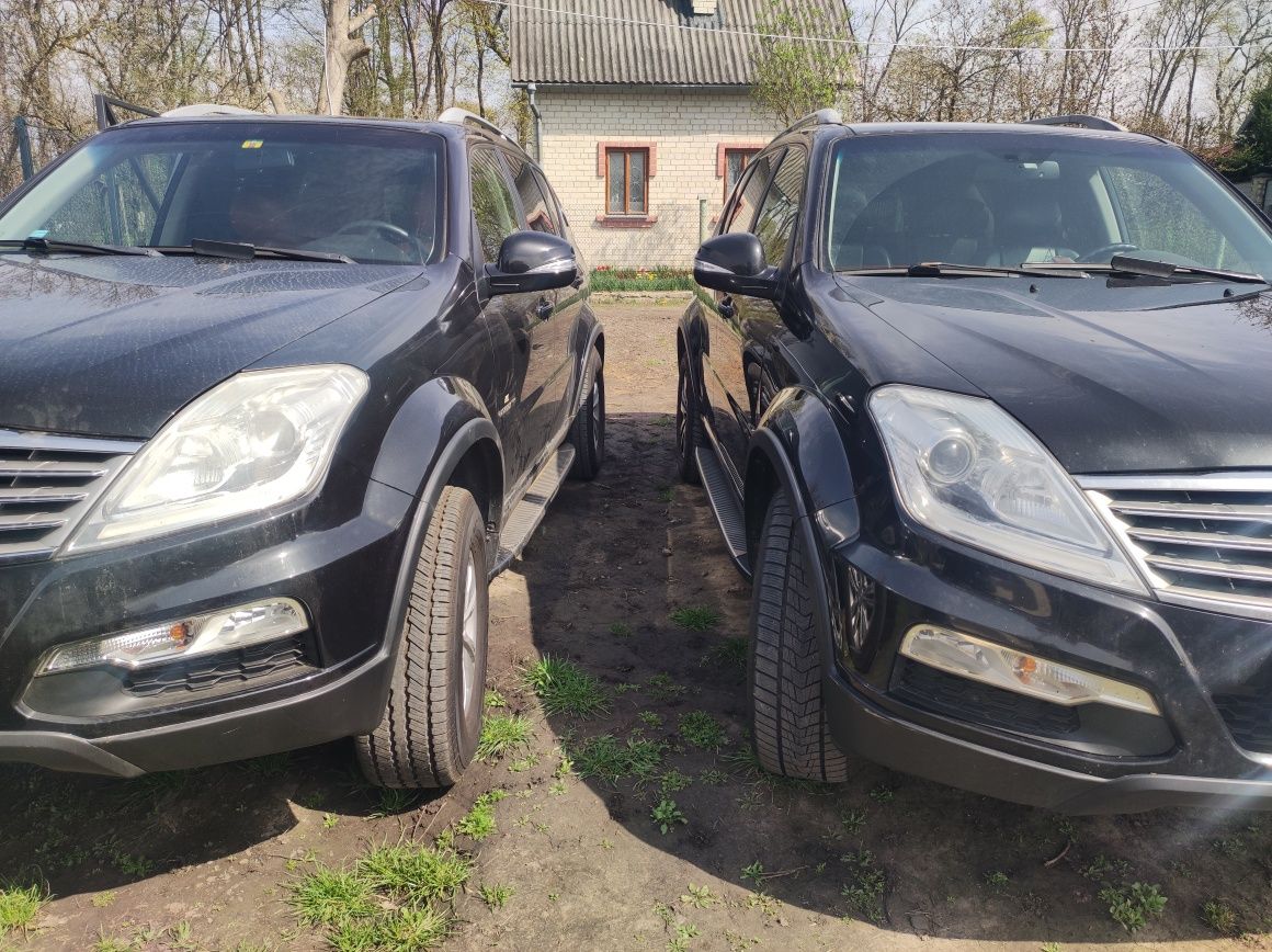 Стоп ліхтар фонарь задні фари санг йонг рекстон ssangyong rexton 1 2 W