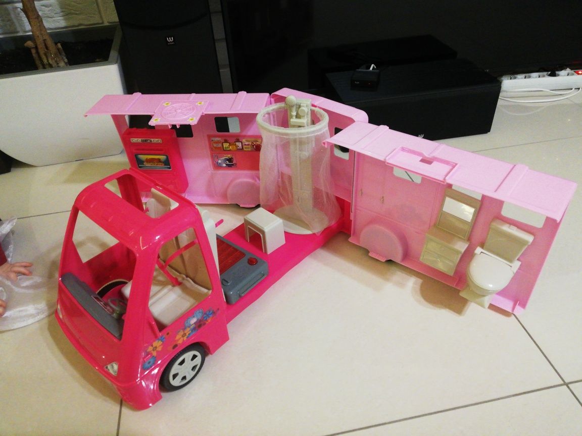 Kamper dla lalek jak Barbie różowy one two fun