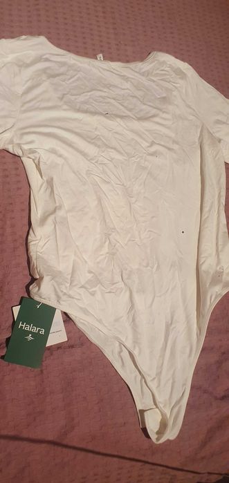 Fato de banho  disponível