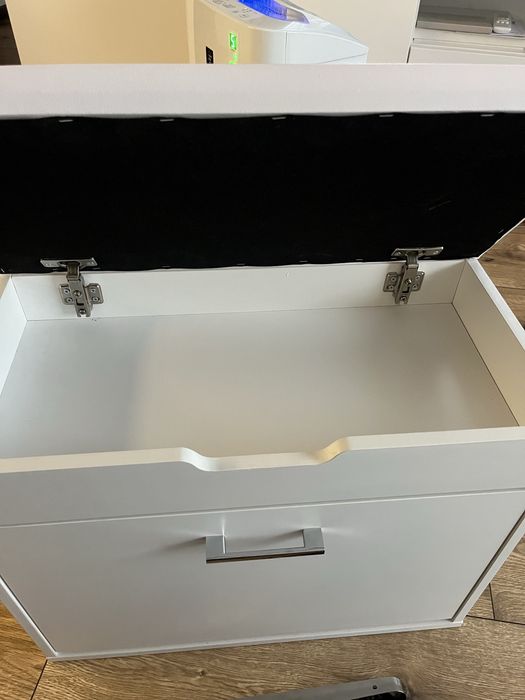 Szafka na buty z siedziskiem biała