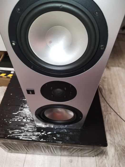 Canton Karat CL 400 – Legendarny Głośnik Centralny /100% Sprawny/