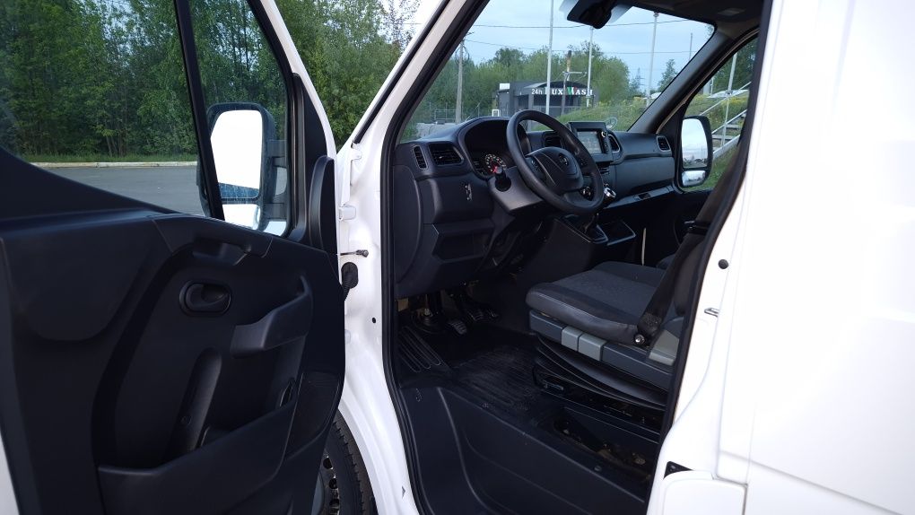 Renault master 2022р 132квт МАХІ.