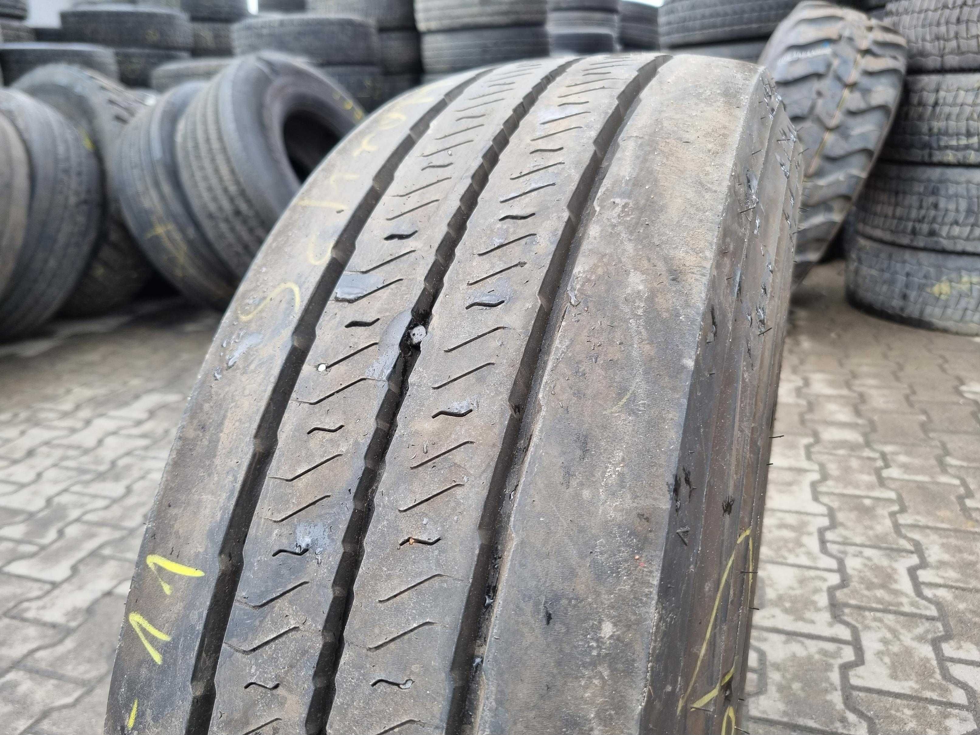 265/70R19.5 Opona DUNLOP SP246  10-11mm Naczepa SP 246