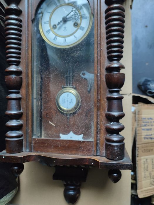 Zegar wiszący drewniany Francja