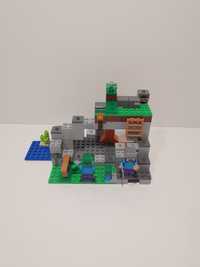 Lego Minecraft 21141