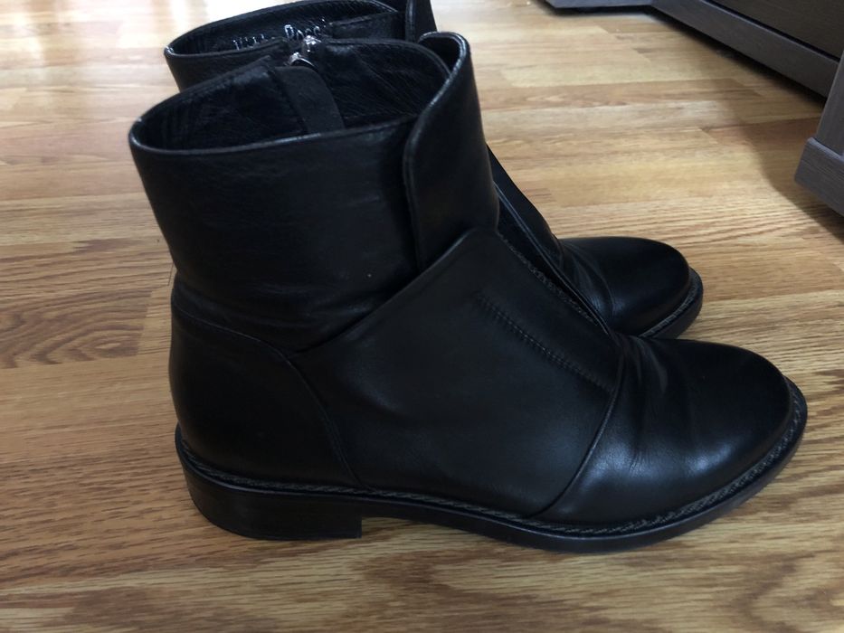 Ботинки чёрные,чорні, Vitto Rossi 36 размер