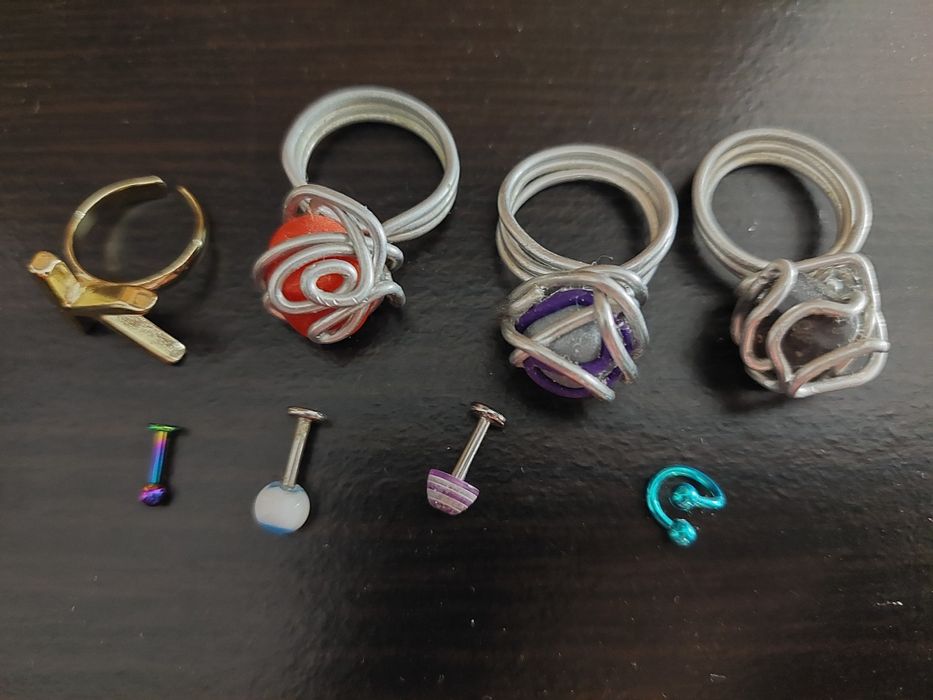 4 piercings novos + 4 anéis