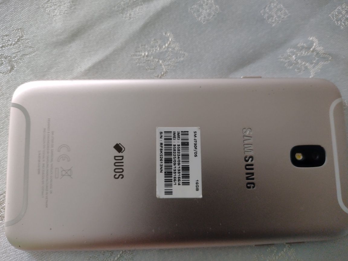 Samsung Galaxy j7 2017 złoty