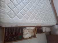 Cama com 4 gavetas