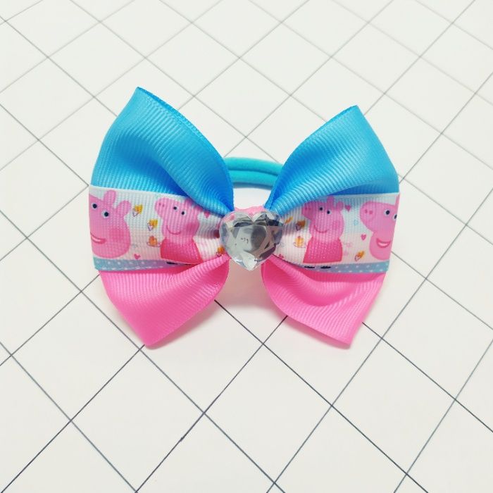 Laços, Ganchos, Bandoletes, Meias e Porta travessões, feitos á mão