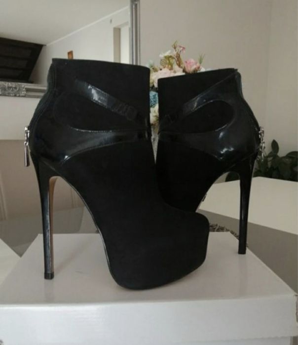 Szpilki botki kazar 37