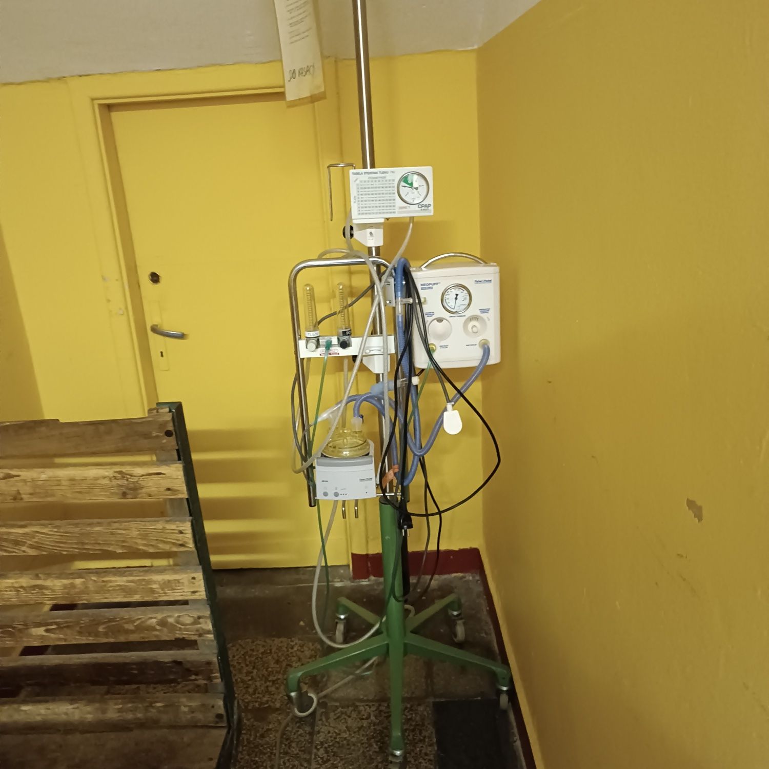 Resuscytator oddechowy dla noworodków (na części)