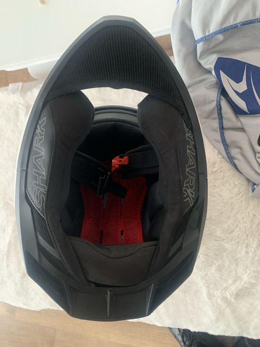 Sprzedam biały kask motocyklowy, szczękowy SHARK jak nowy