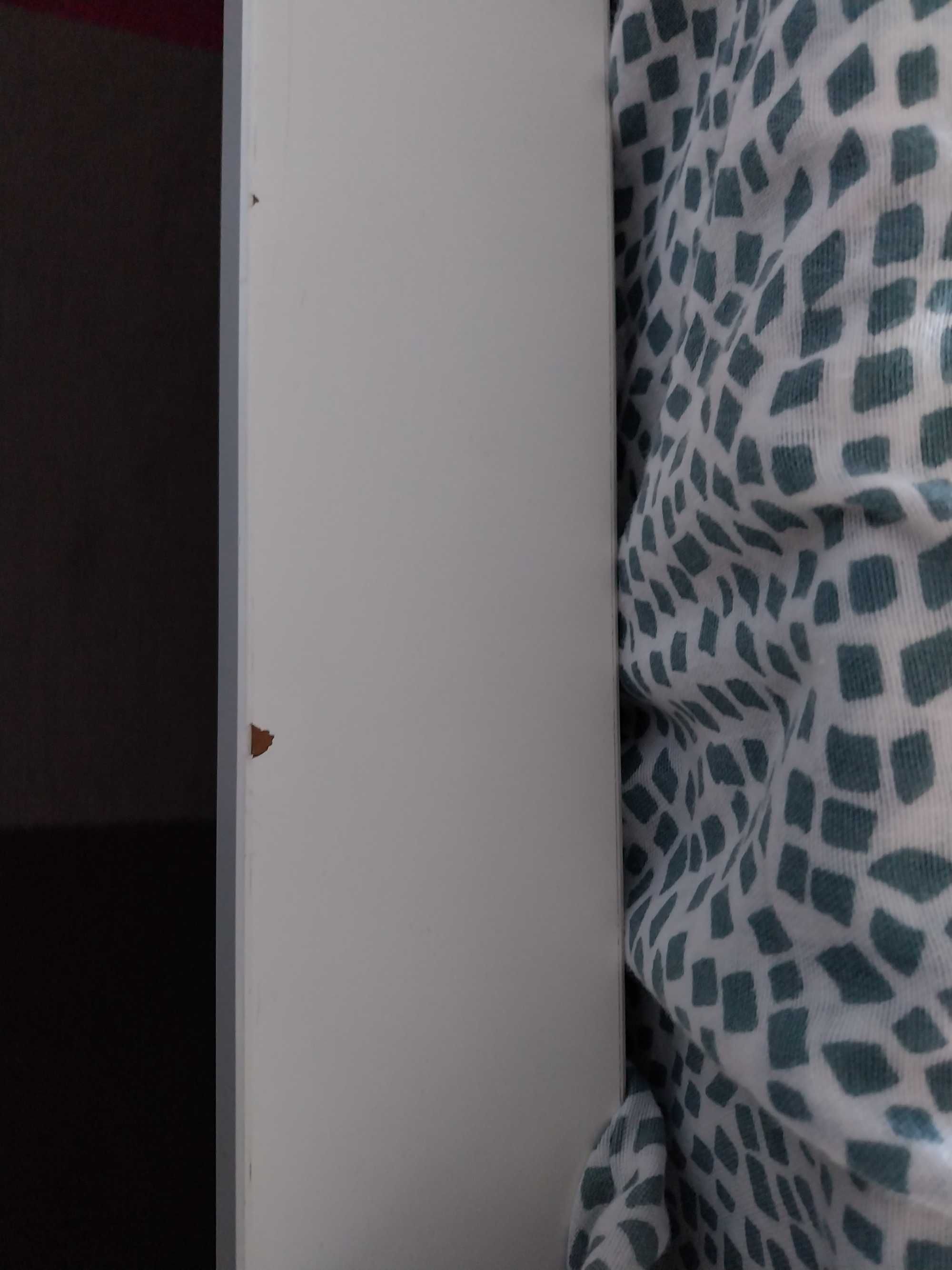 Cama IKEA MALM com estrado e colchão