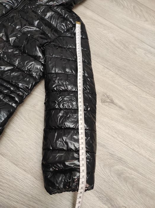 Демі куртка Reserved для дівчинки р. 122-128