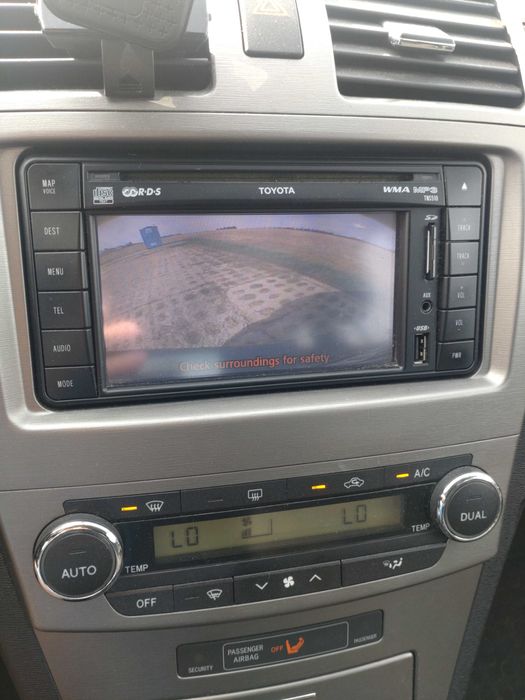 Toyota Avensis T27 Benzyna 1.8, kombi, Navigacja,czujniki