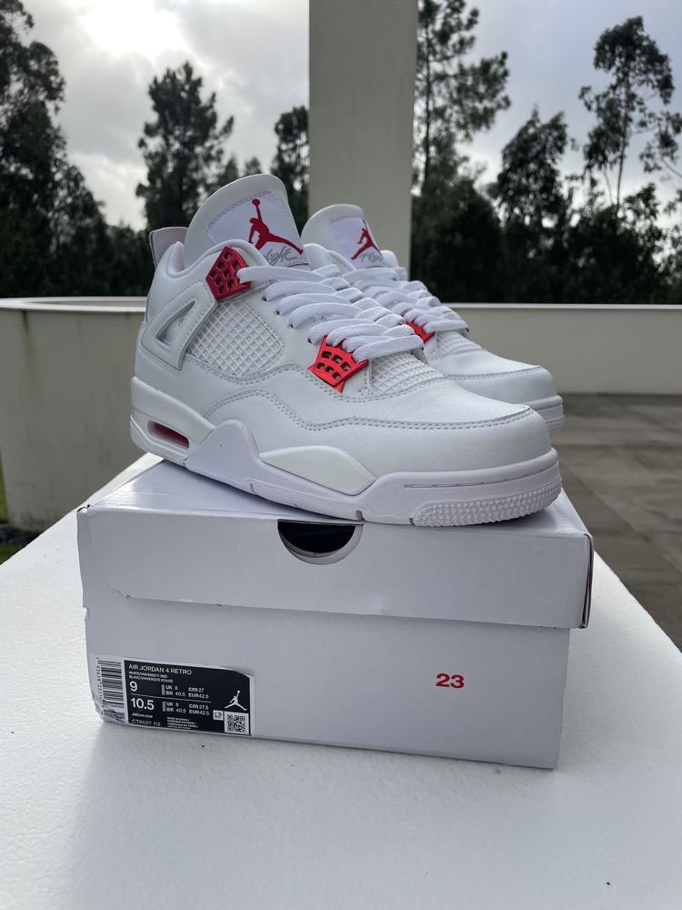 Jordan 4 Metalic Red