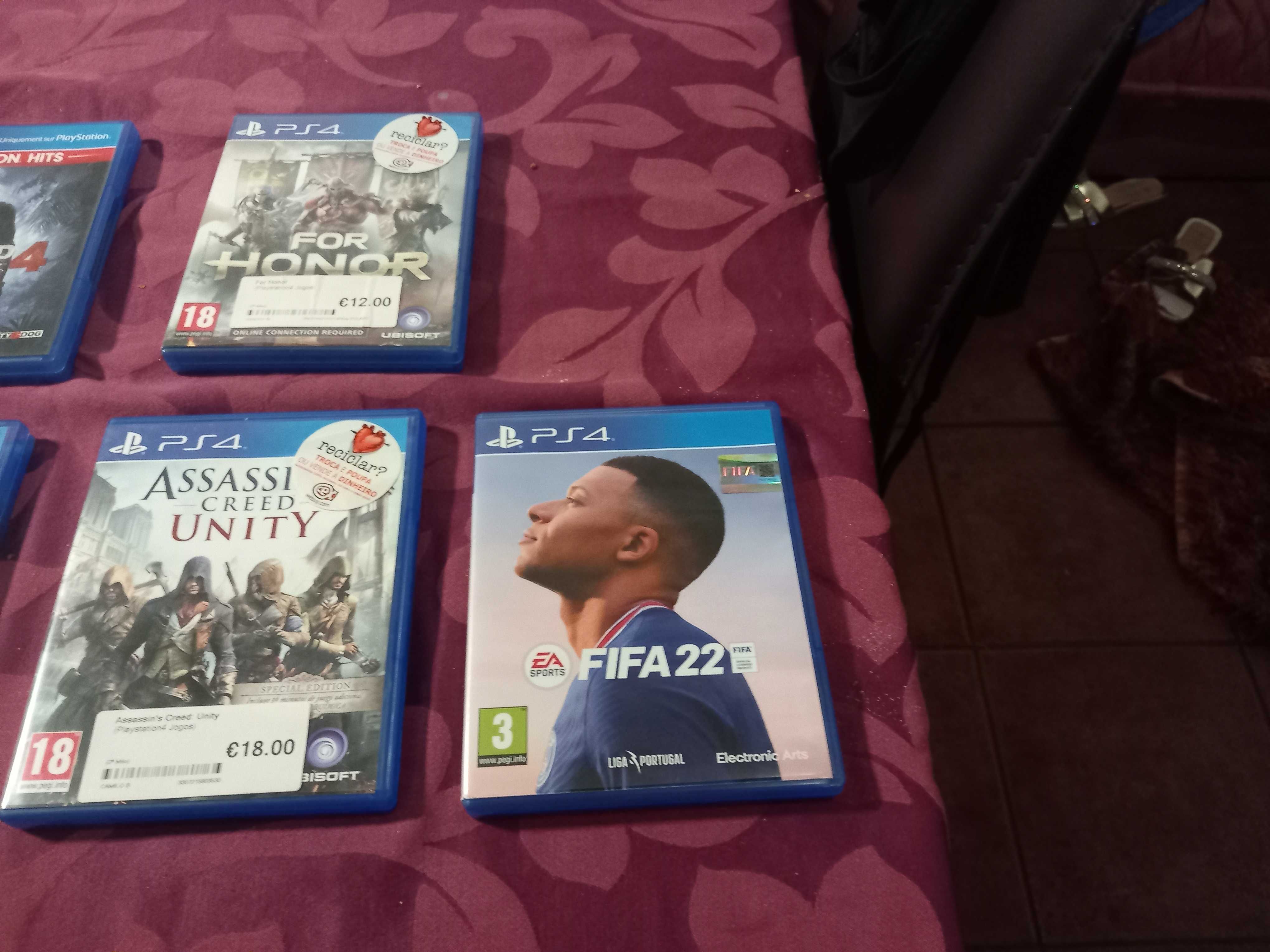 Jogos ps4 a parte ou conjunto