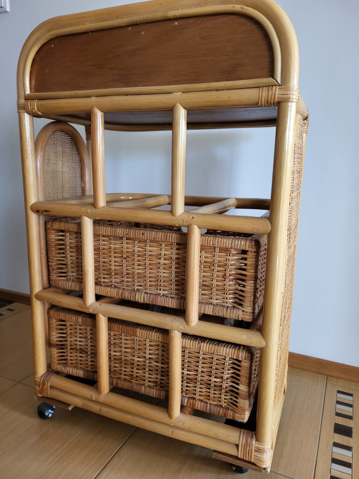 Komoda szafka  rattanowa z szufladami
