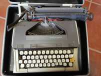 Máquina escrever antiga