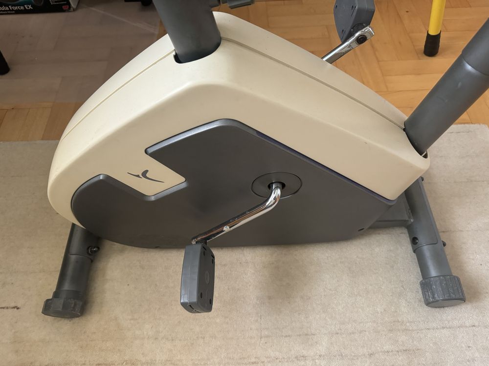 Rowerek stacjonarny Decathlon DOMYOS - regulowany opór
