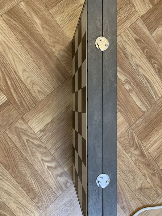 Шахмати              .