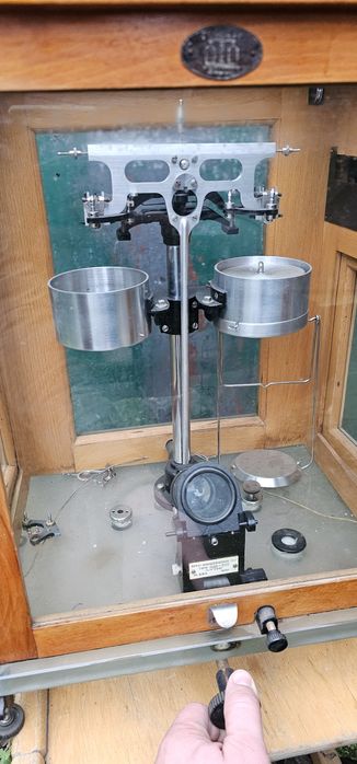 Ваги аналітичні АДВ-200