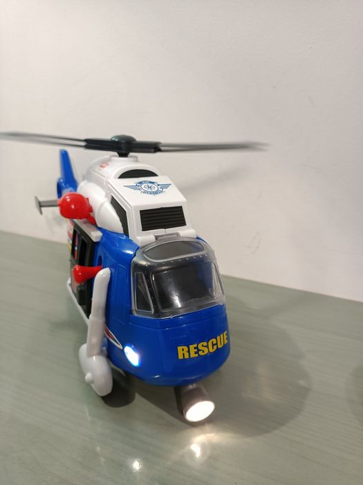Helikopter ze światłem i dźwiękiem niebieski Dickie toys
